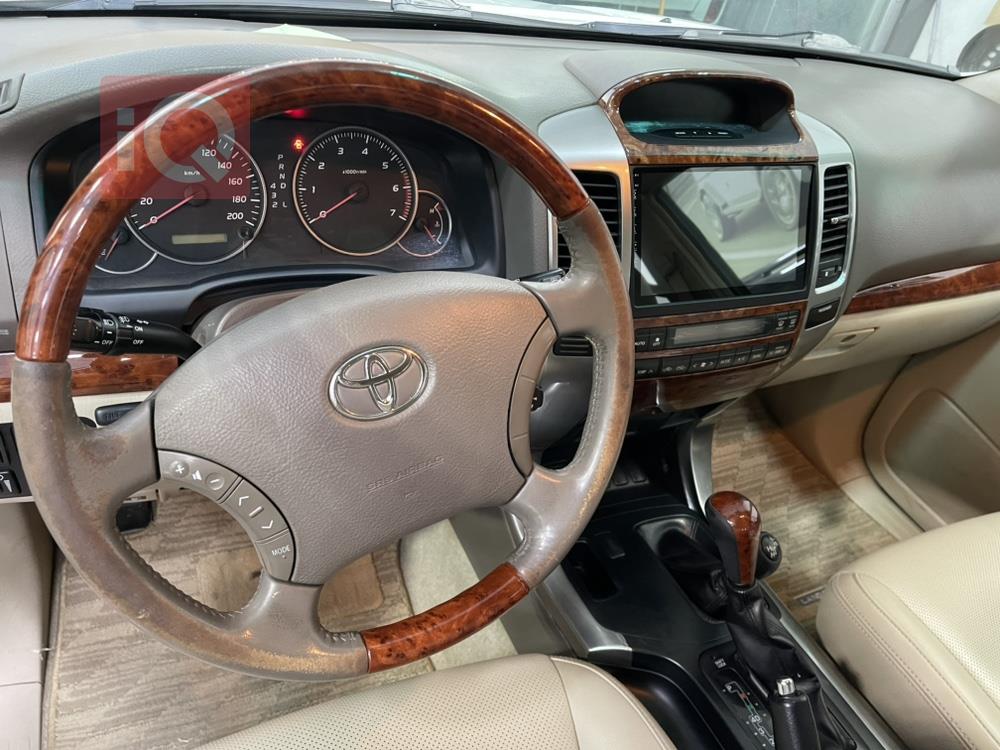 تۆیۆتا لاندكروزر پرادۆ